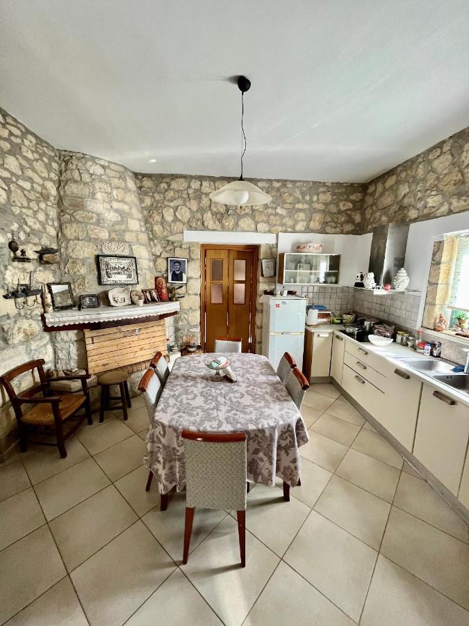 Katerina'S Rest Stone Ηouse Villa Charakas Ngoại thất bức ảnh