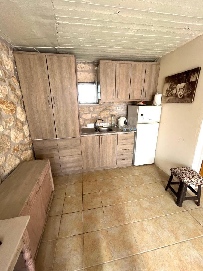 Katerina'S Rest Stone Ηouse Villa Charakas Ngoại thất bức ảnh