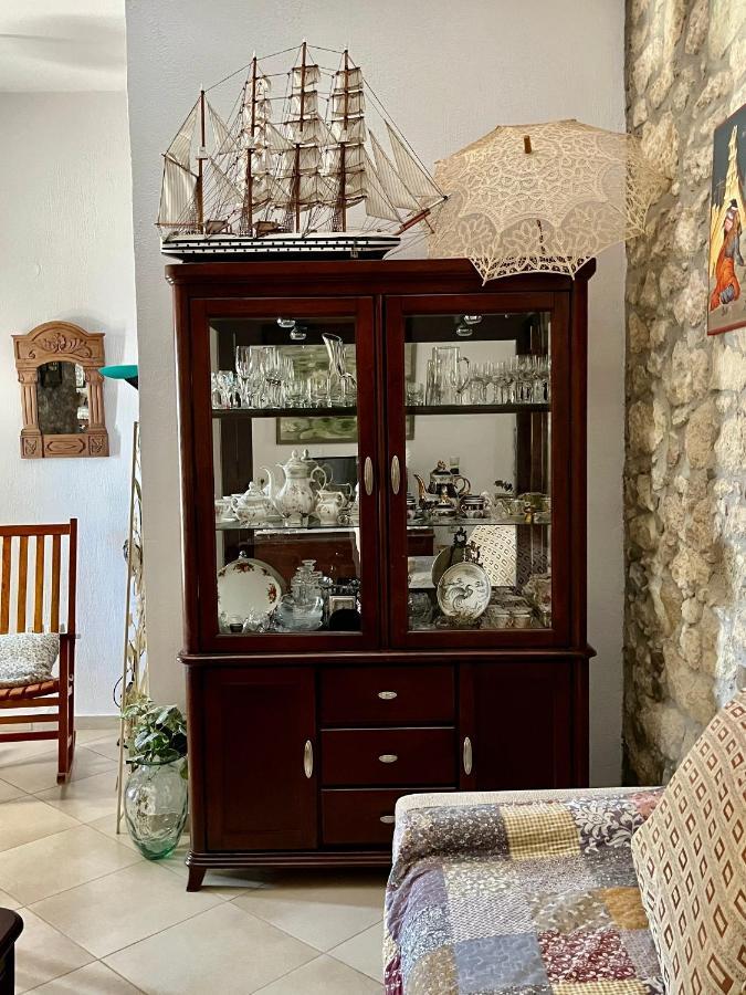 Katerina'S Rest Stone Ηouse Villa Charakas Ngoại thất bức ảnh