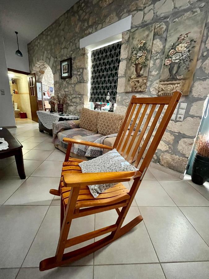 Katerina'S Rest Stone Ηouse Villa Charakas Ngoại thất bức ảnh