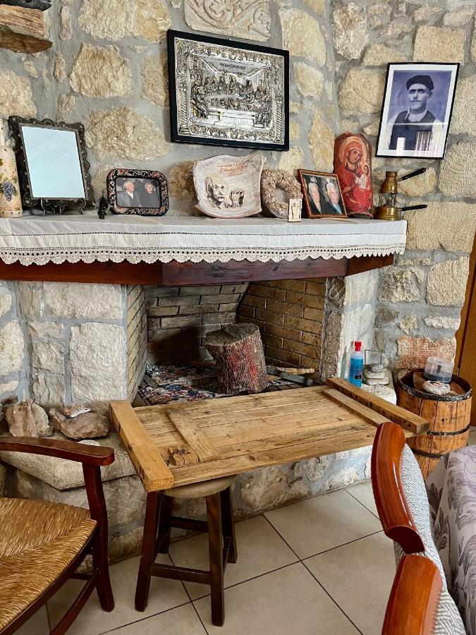 Katerina'S Rest Stone Ηouse Villa Charakas Ngoại thất bức ảnh